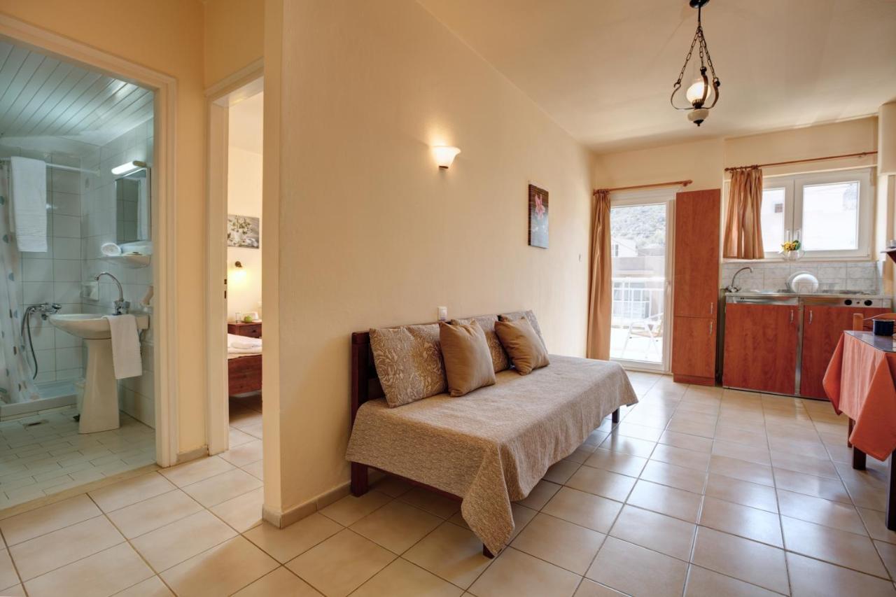 Semeli Stalis Apartments エクステリア 写真