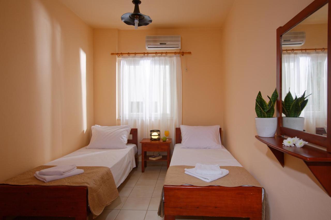 Semeli Stalis Apartments エクステリア 写真